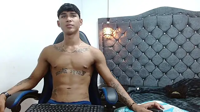 Chat XXX en directo de luka_big18