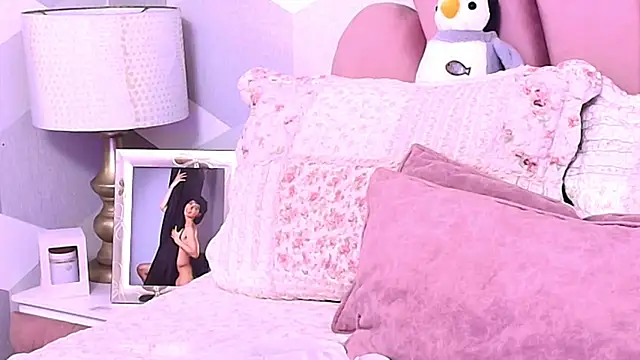 عرض كام KylieMonnett