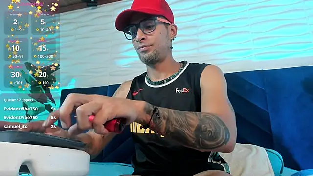 DrakeNeumann Adlı Modelin Web Kamerası Şovu