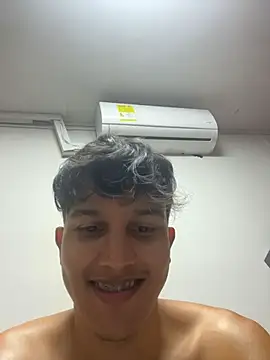 Chat XXX ao vivo de Leo_Savage_