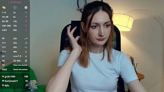 LoraLanett Chat XXX in diretta