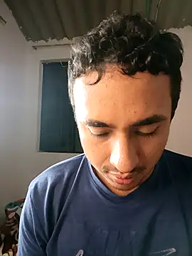 Chat XXX en directo de Simone_Miller