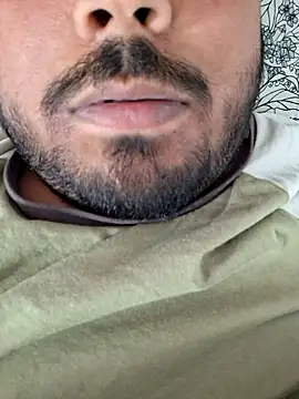 your_fuck_boy_00 Adlı Modelin Web Kamerası Şovu