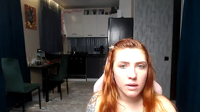 Reginasmilee Chat XXX live