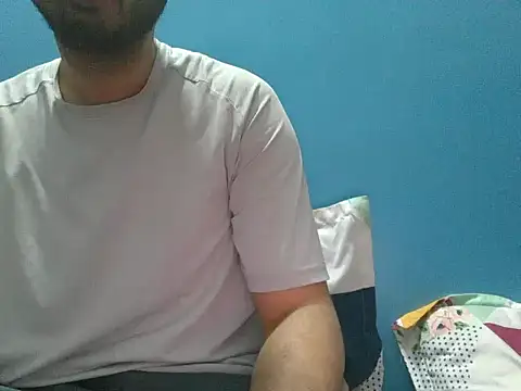 Precumboner 在線直播表演