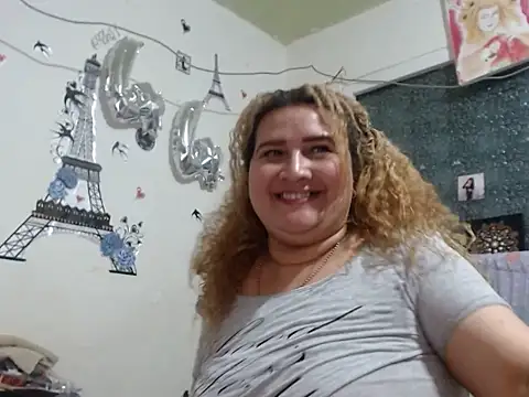 دردشة Perla1981-- الجنسية المباشرة