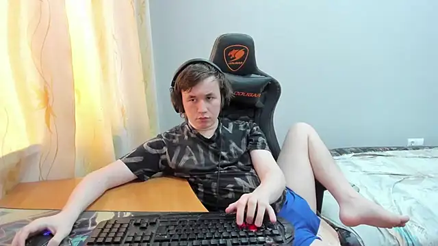 iliaskrislove live XXX chat