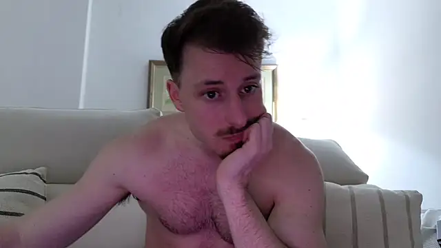 zeusoctavian1のウェブカメラショー