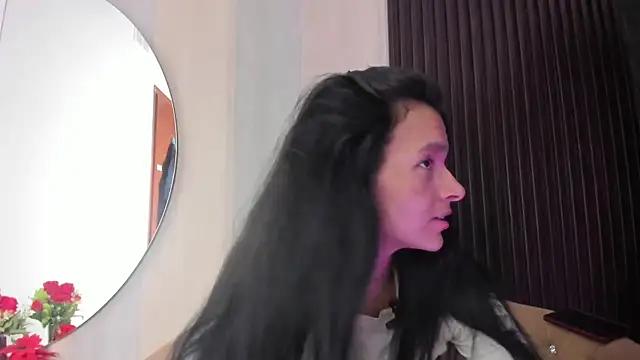 _shantal_smith Chat XXX in diretta