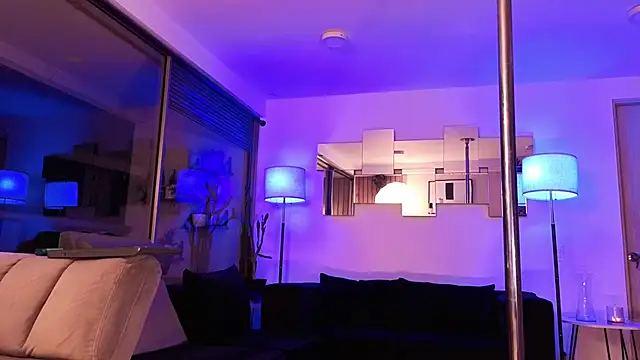 Chat +18 de mandi4pole_ ao vivo