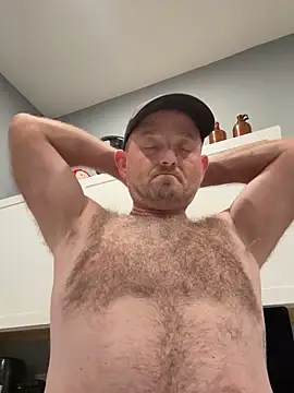 Enjoyedmine: онлайн-секс-чат