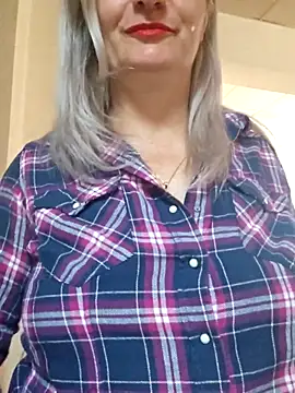 LadyTouch's Live XXX Chat