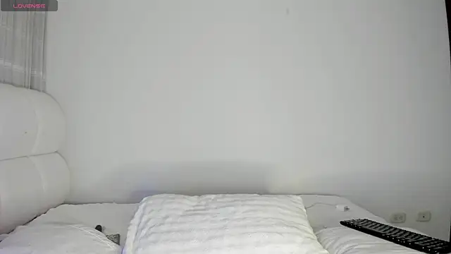 Hott_Hanna Live XXX-Chat