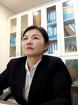 ialnuyoa_h's Live XXX Chat