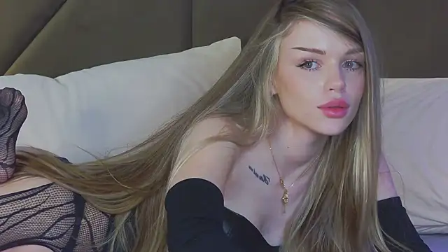 MarilynNova Live XXX-Chat