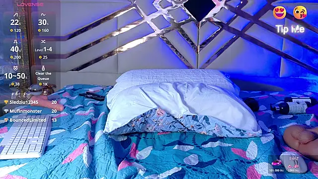 missfoster: απευθείας συνομιλία ΧΧΧ