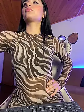 Shalom_pink18 webcam show