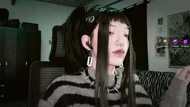 XXX chat uživo modela roxy_toxic