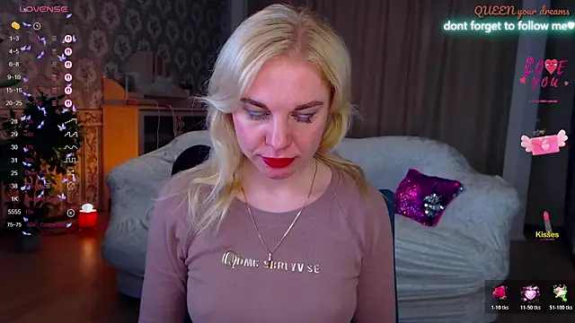 XXX chat uživo modela LiSinDoll