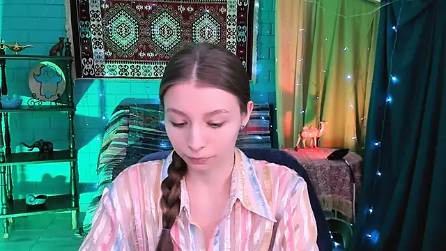 JulieDaniel's Webcam Show