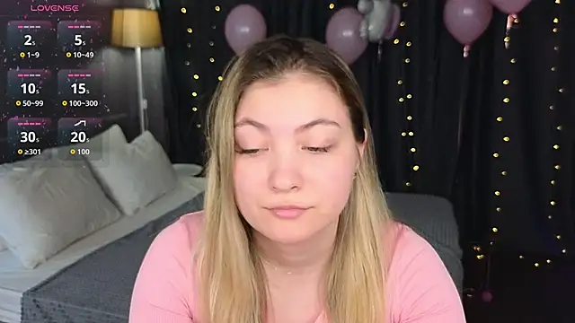 XXX chat uživo modela Angel__Grace