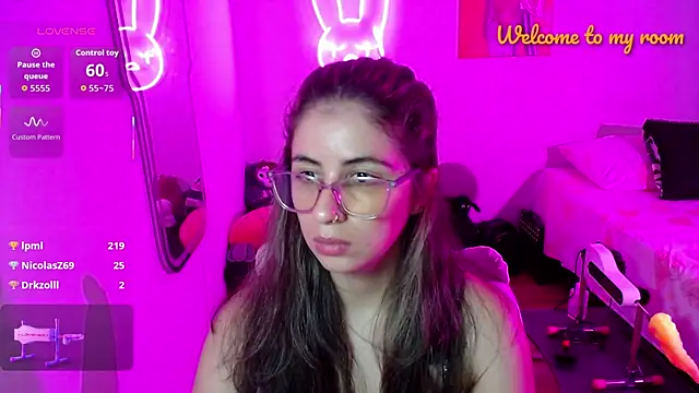 Chat XXX en directo de valentina_angel