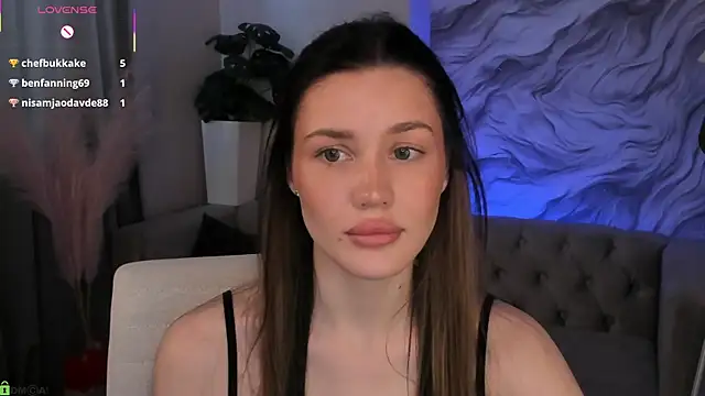 Aria_Mila Chat XXX in diretta