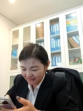 ialnuyoa_hのウェブカメラショー