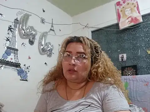 Chat XXX ao vivo de Perla1981--