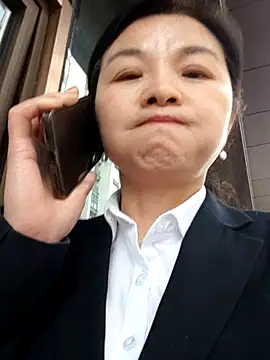 ialnuyoa_h Live XXX Chat