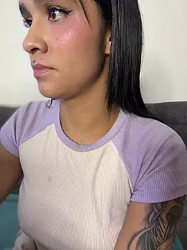 Isabella-Teen 现场XXX聊天