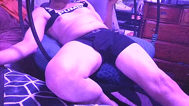 Show modela 0SEANX na web-kameri