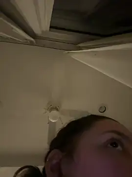 Pertunjukan Kamera Web Mamachulita