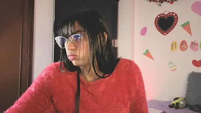 Pokazy przed kamerką – PaulaCutexs