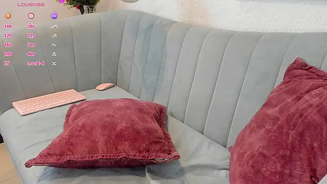 LolyYunno: онлайн-секс-чат