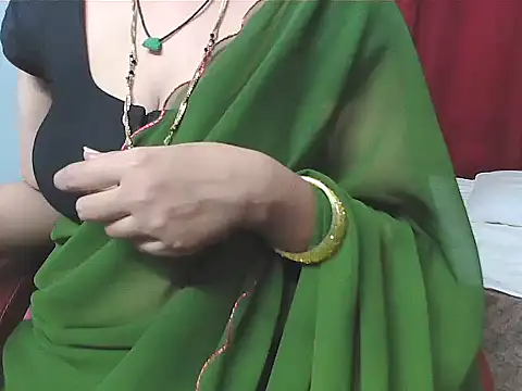 sunitha-3 Chat XXX in diretta