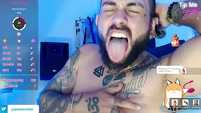 nicolastorres99: διαδικτυακό σόου στην κάμερα