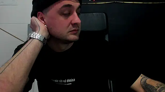 JamesMyerss 现场XXX聊天