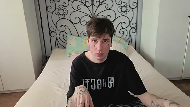 Danny_loves_Mary ওয়েবক্যাম শো