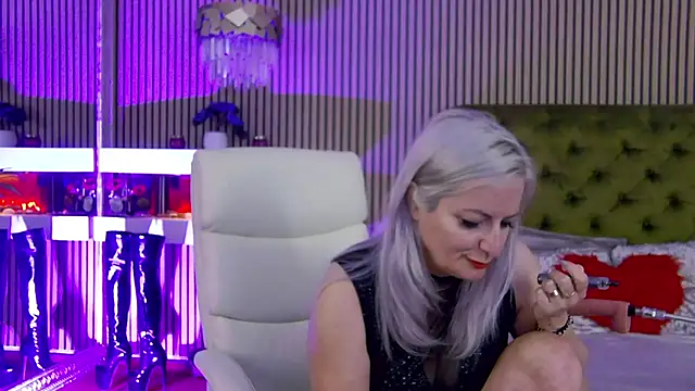 LadyTouch Live XXX-Chat