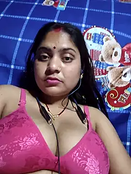 Živý XXX chat Aanushaka