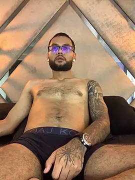 KyleJoss30 Live XXX-Chat