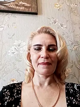 Chat XXX en directo de JennyOMay