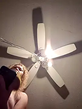 دردشة Lil_Layla_Jane الجنسية المباشرة