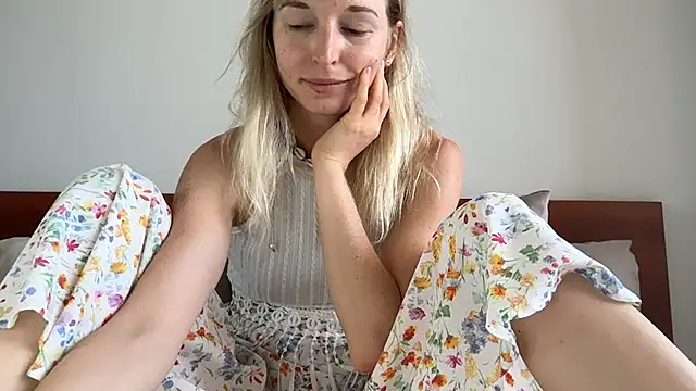 Chat +18 de ivankai_ ao vivo