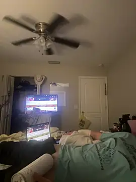 Czat XXX na żywo – boysfirsttime