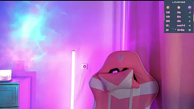 eskatmi élő XXX-chatje