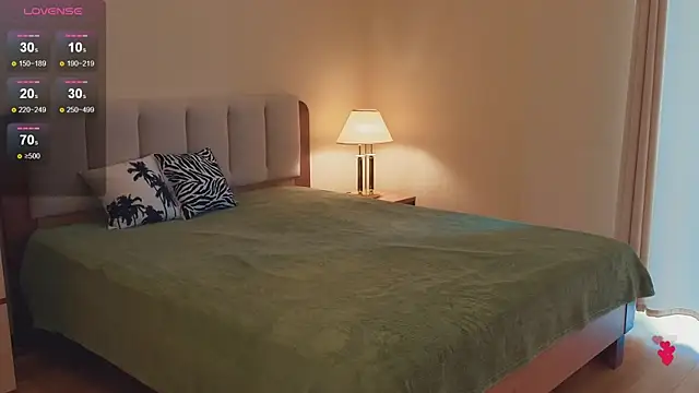 Reina__chan's Live XXX Chat