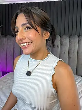 Nanda_vixen_'s Live XXX Chat