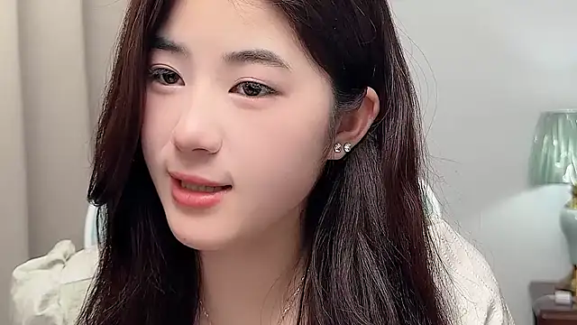 Nicole20266 现场XXX聊天